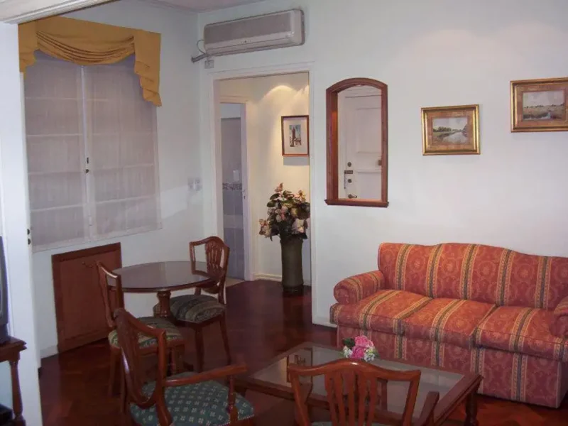 Marcelo T. de Alvear 400