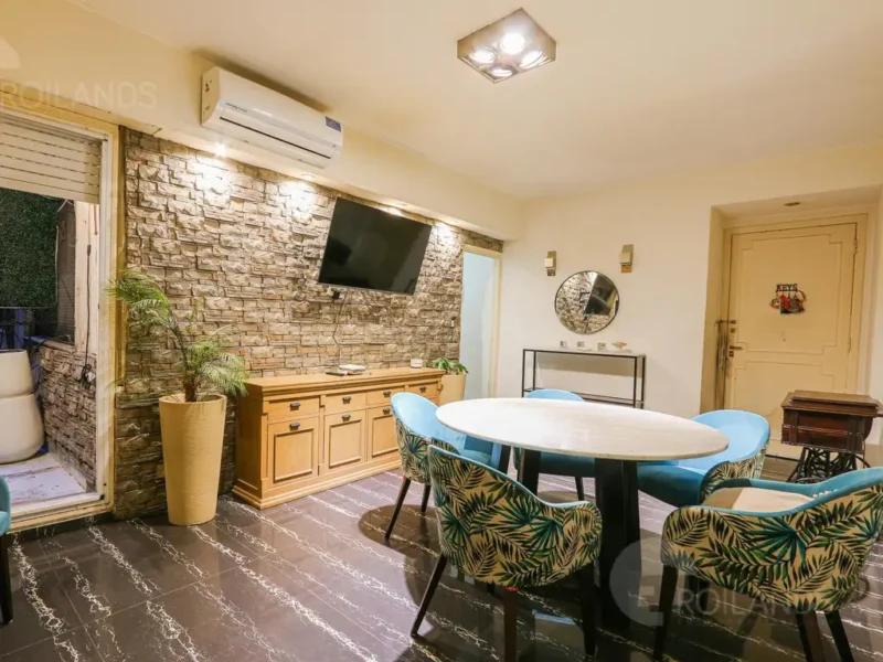 Av. Montes de oca al 1100